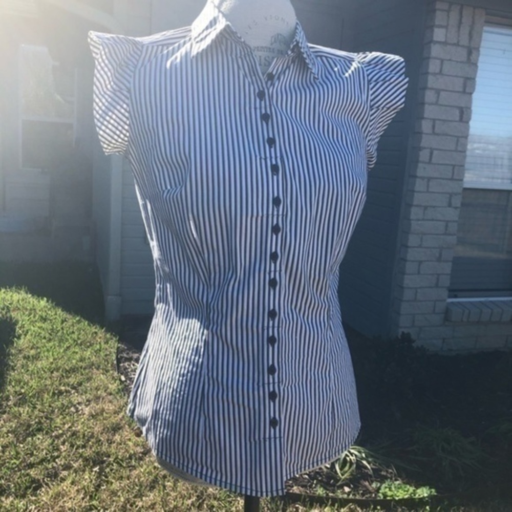 Black and White Striped Top GD2